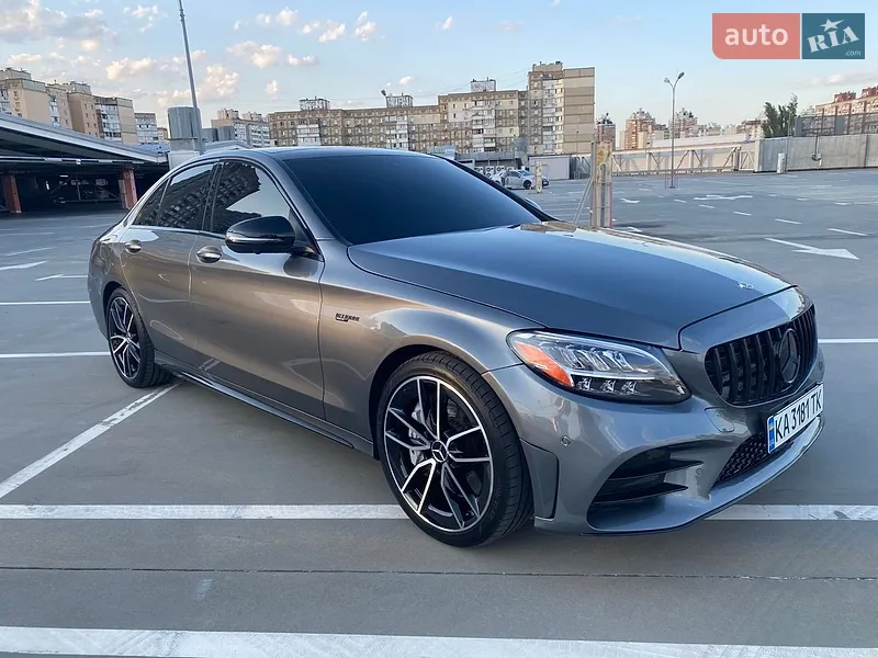 Mercedes-Benz C-Class