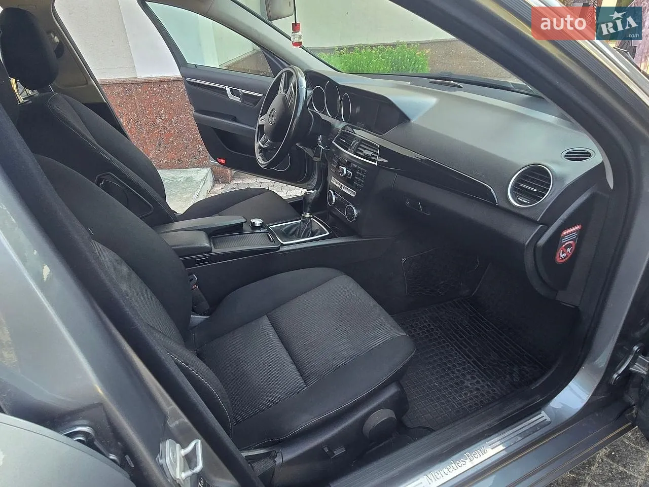2013 Mercedes-Benz C-klasse - мініатюра 12