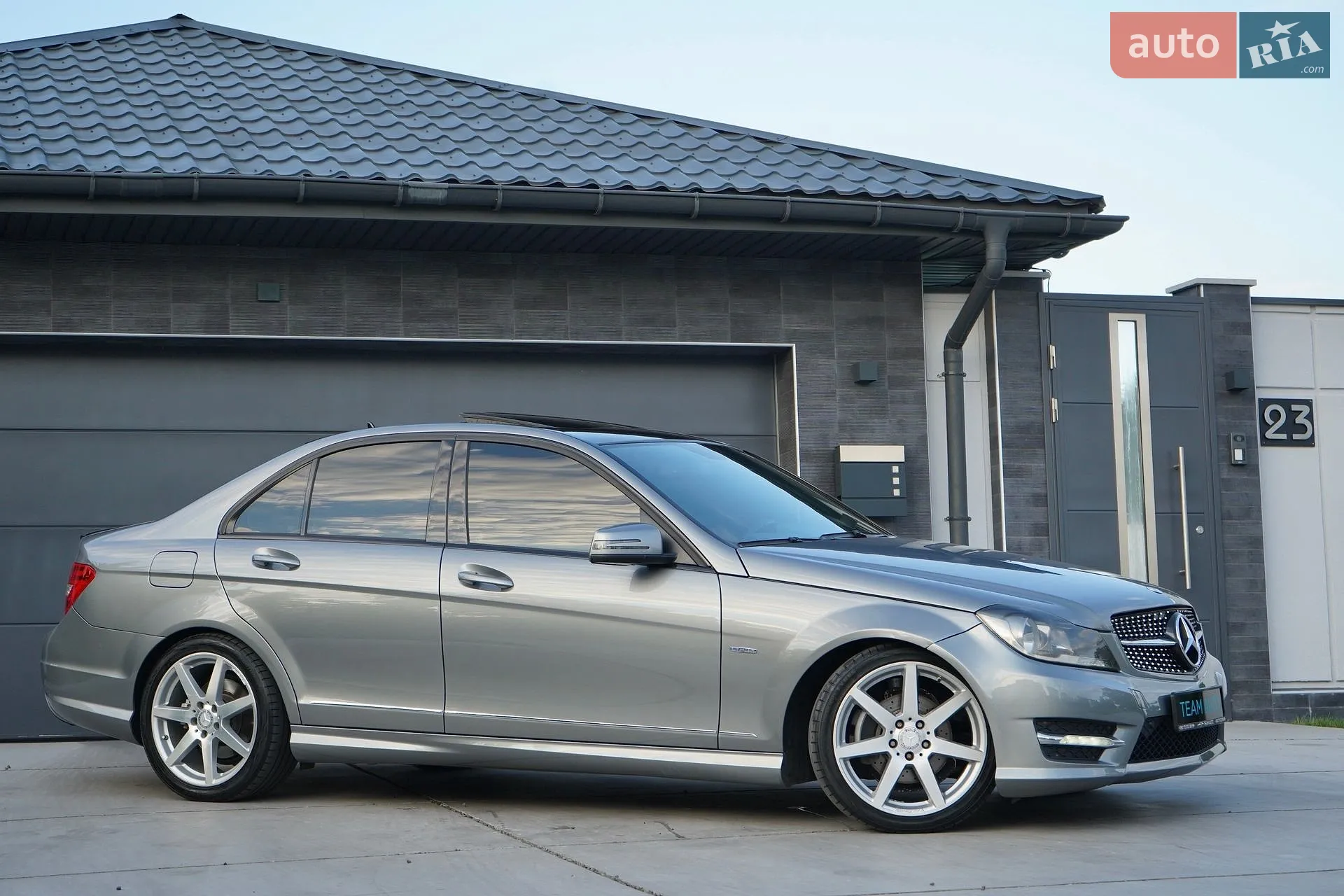 2011 Mercedes-Benz C-klasse - мініатюра 16
