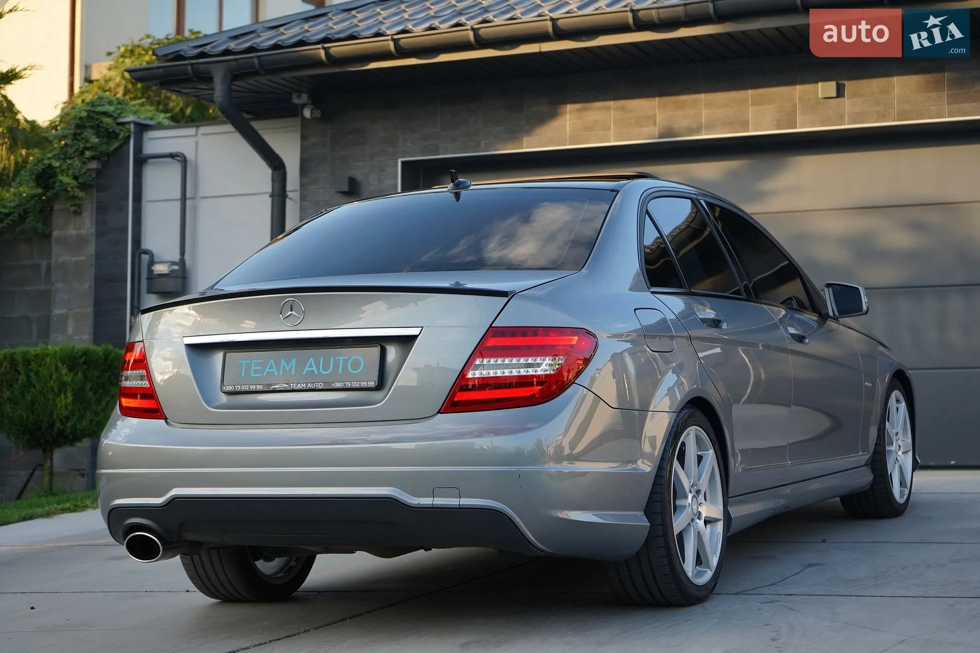 2011 Mercedes-Benz C-klasse - мініатюра 21
