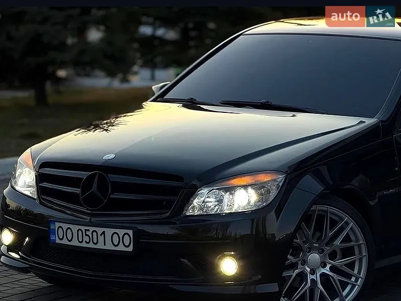 Mercedes-Benz C-Class