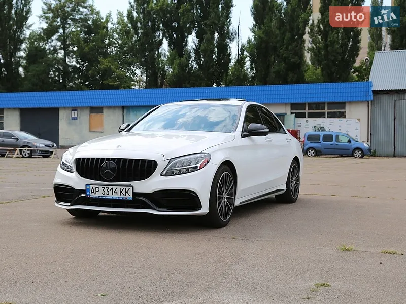 Mercedes-Benz C-Class 2021