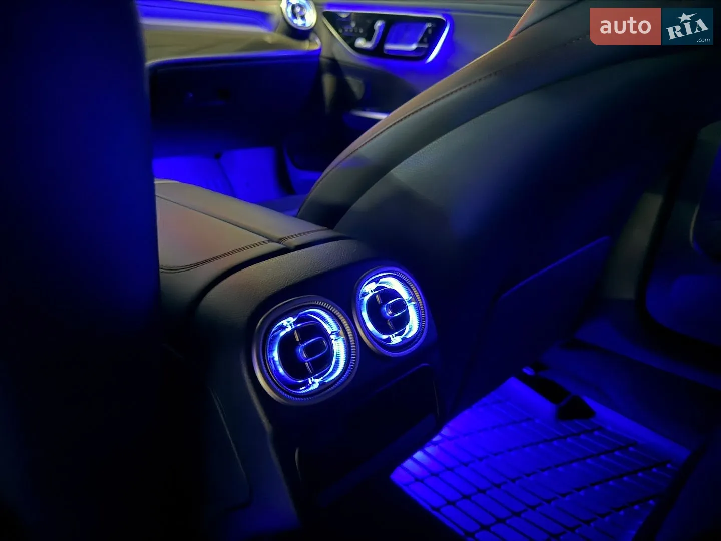 2023 Mercedes-Benz C-klasse - мініатюра 11