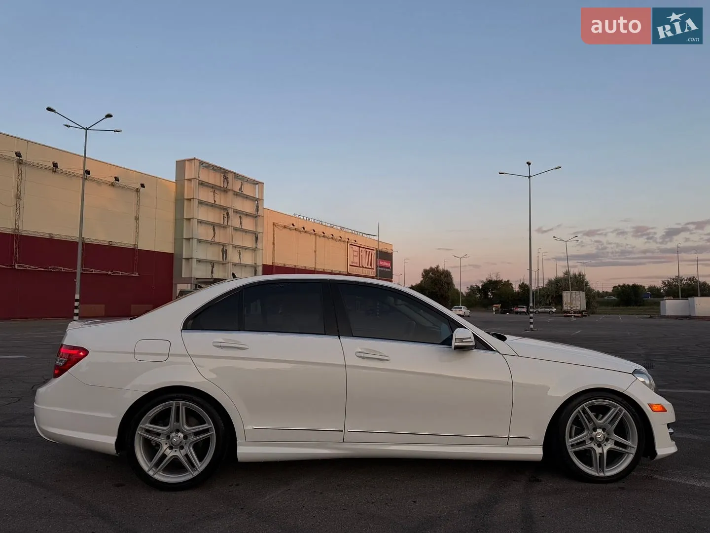 2012 Mercedes-Benz C-klasse - мініатюра 4