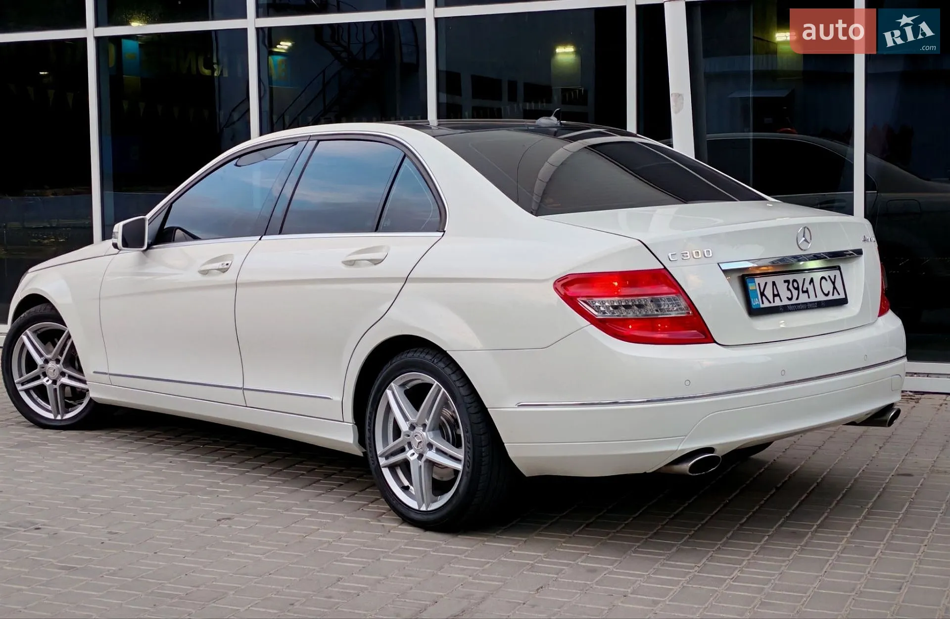 2011 Mercedes-Benz C-klasse - мініатюра 14
