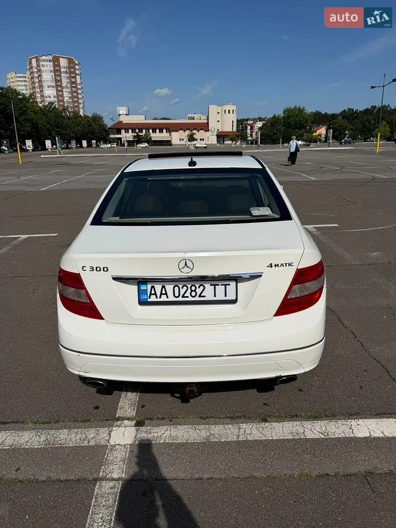 2010 Mercedes-Benz C-klasse - мініатюра 4