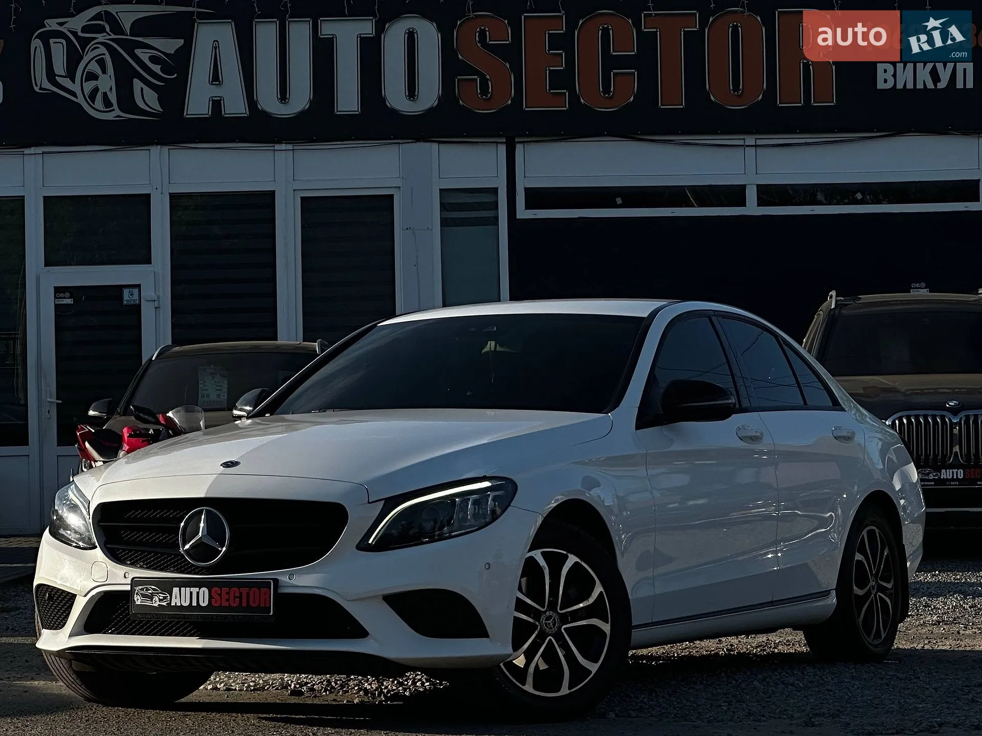 2018 Mercedes-Benz C-klasse - фото 1