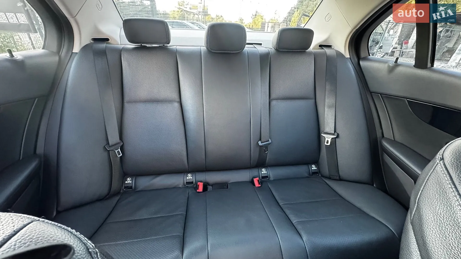 2015 Mercedes-Benz C-klasse - мініатюра 25