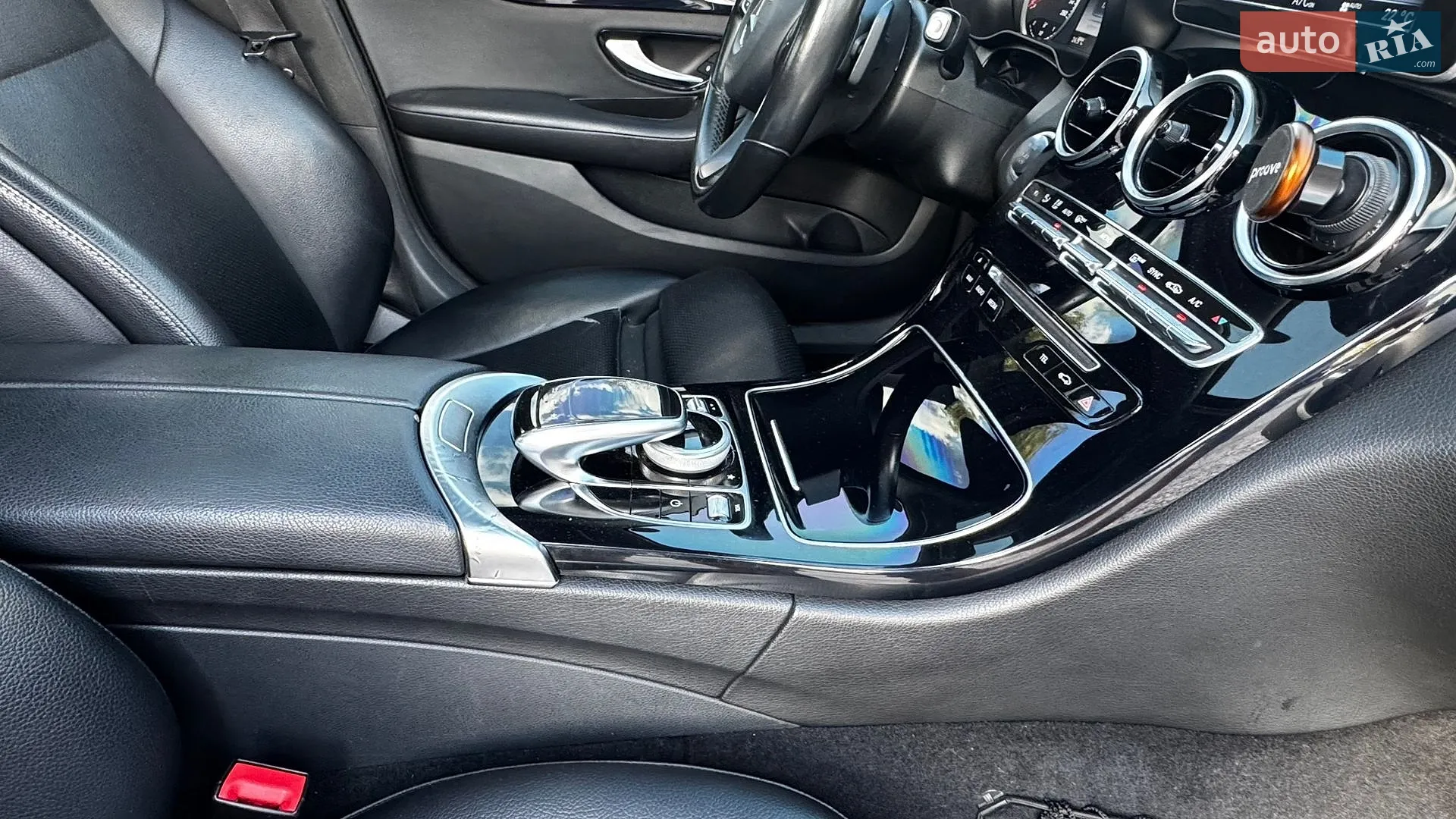 2015 Mercedes-Benz C-klasse - мініатюра 26