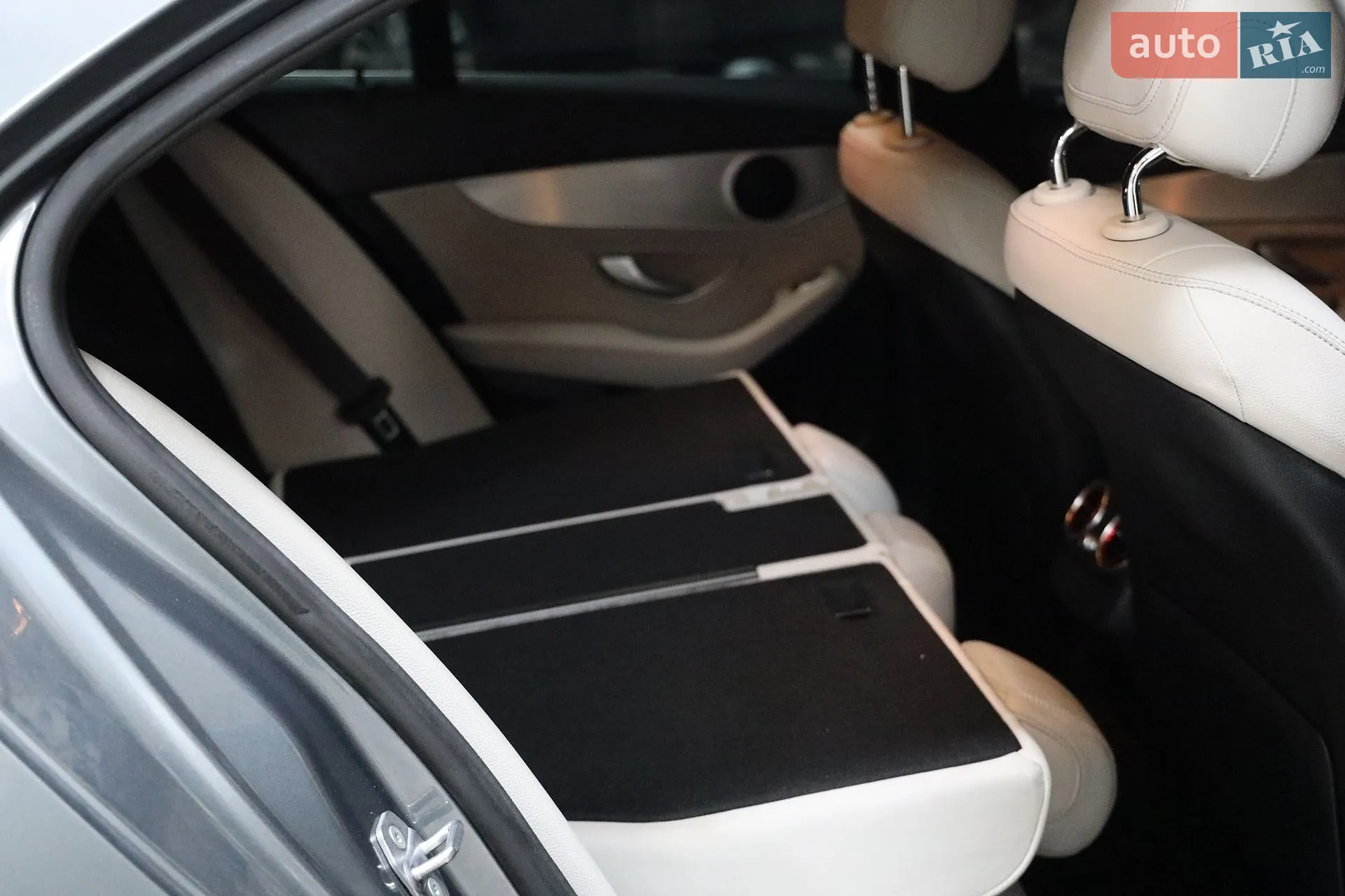 2018 Mercedes-Benz C-klasse - мініатюра 29