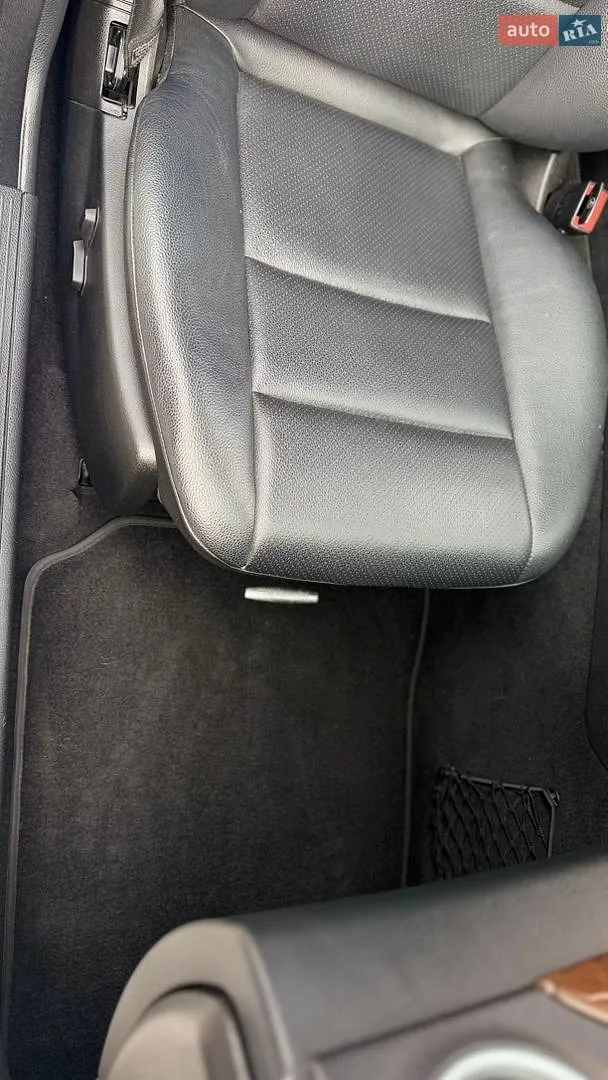 2013 Mercedes-Benz C-klasse - мініатюра 35