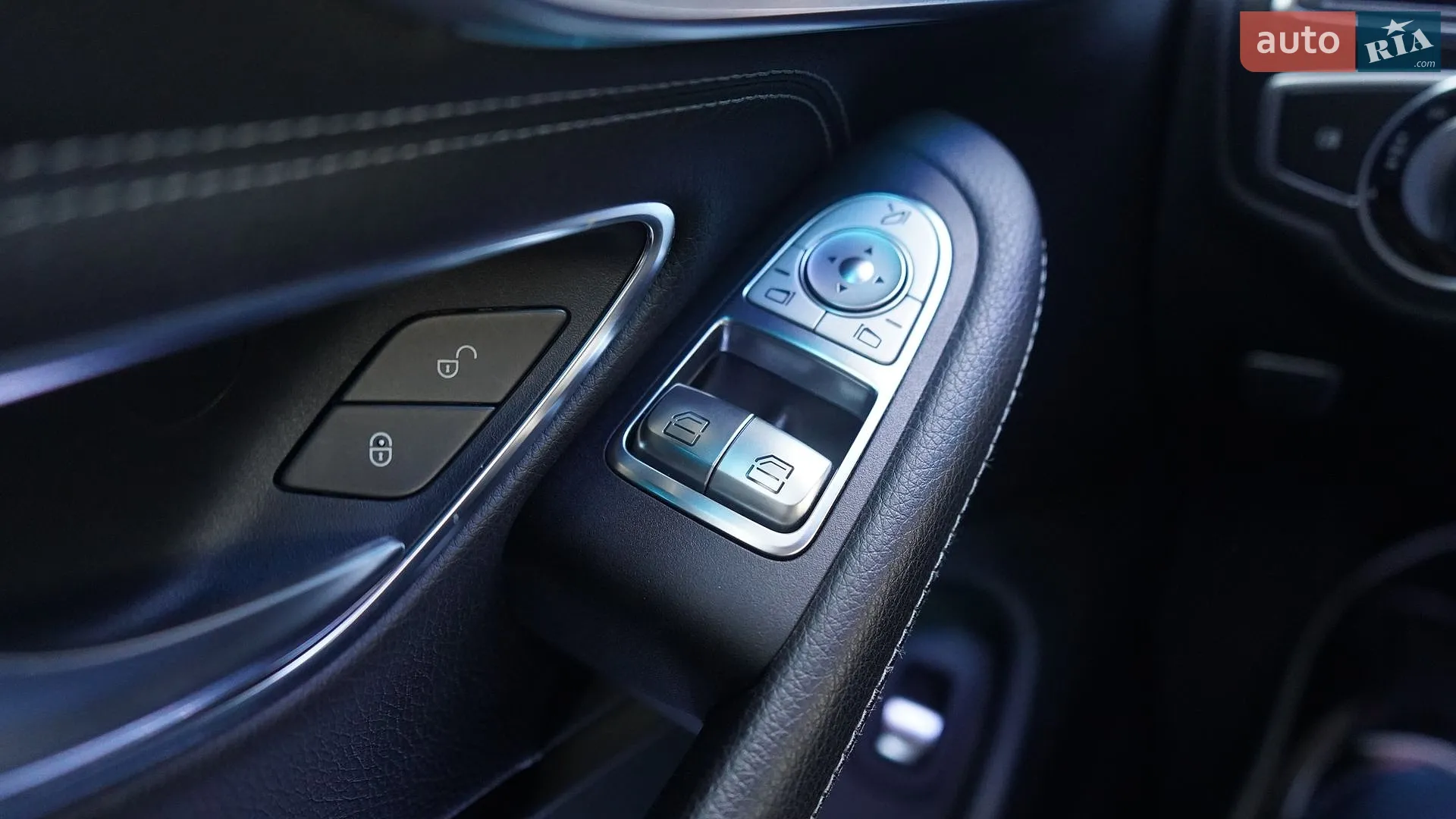 2016 Mercedes-Benz C-klasse - мініатюра 41