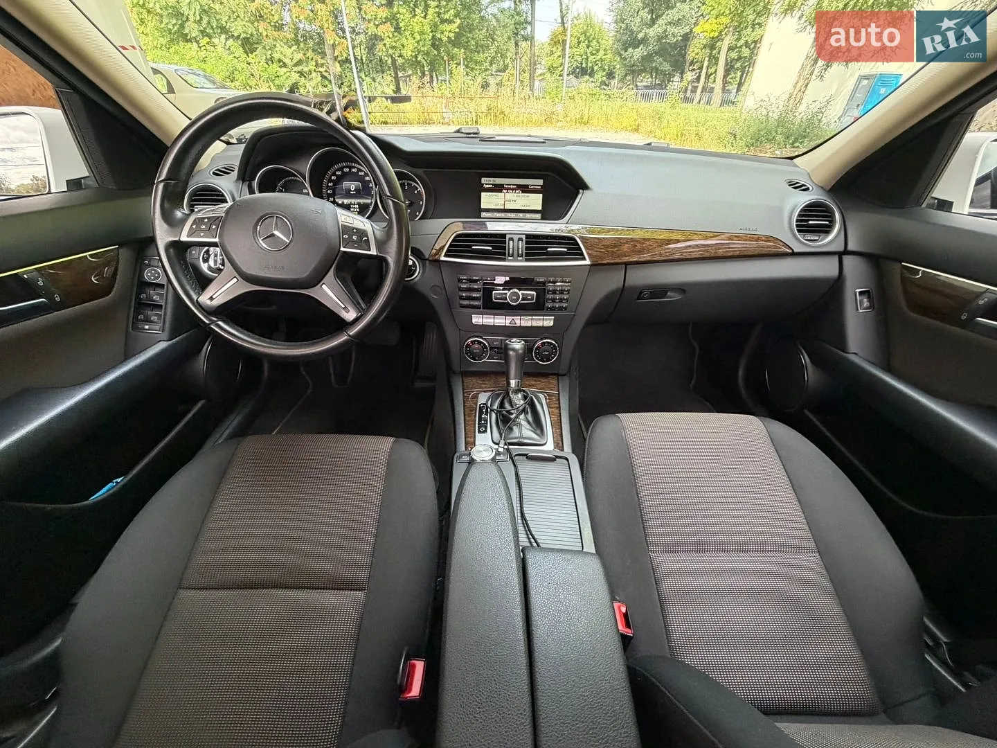 2013 Mercedes-Benz C-klasse - мініатюра 23