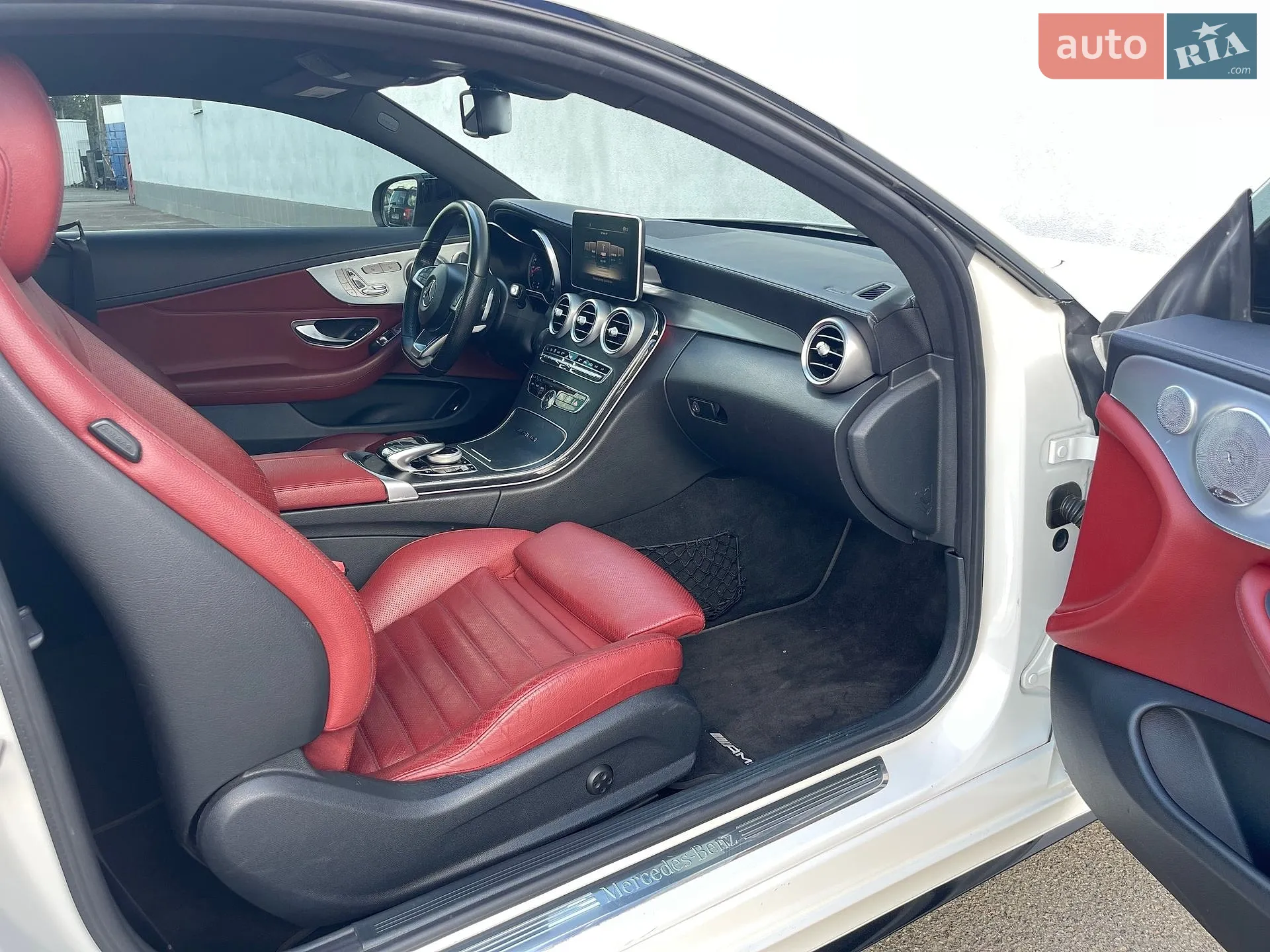 2016 Mercedes-Benz C-klasse - мініатюра 18