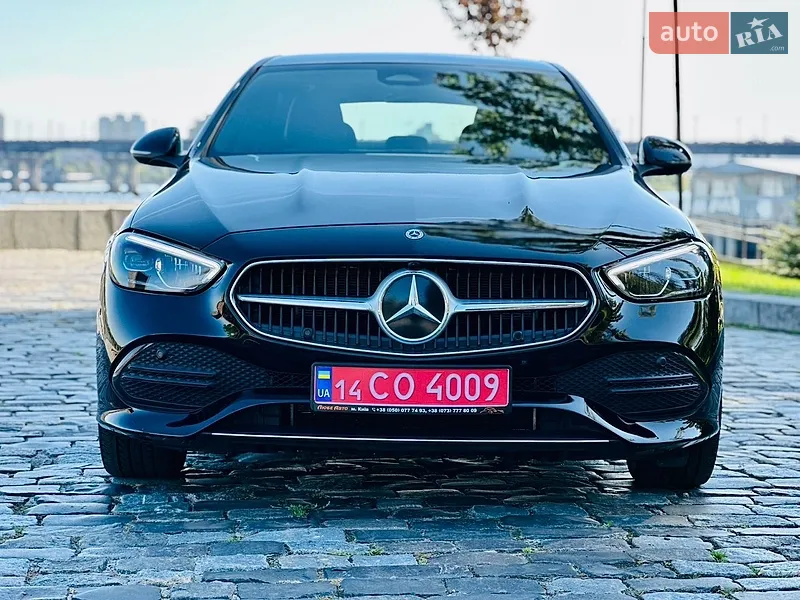 Mercedes-Benz C-Class