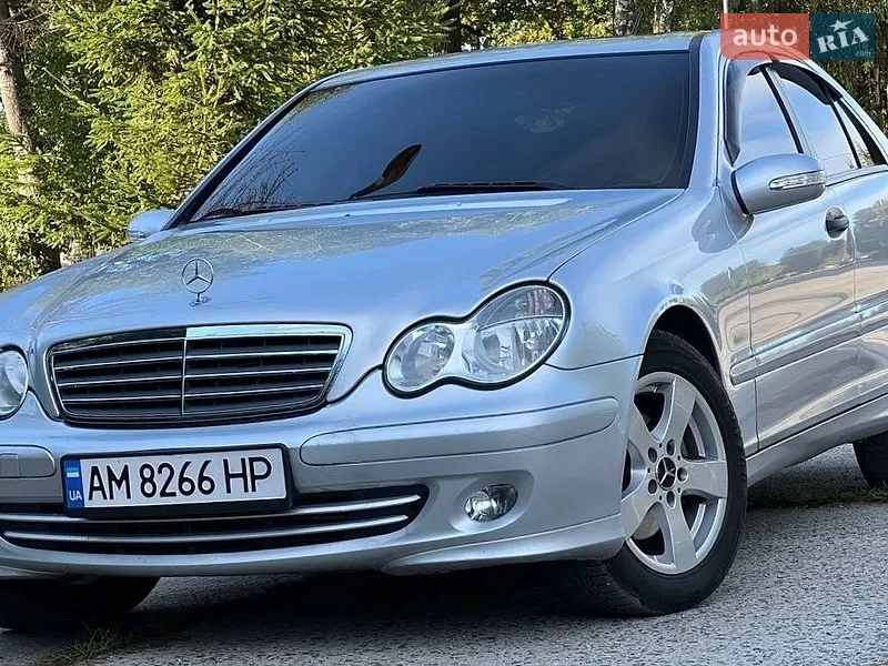 Mercedes-Benz C-Class