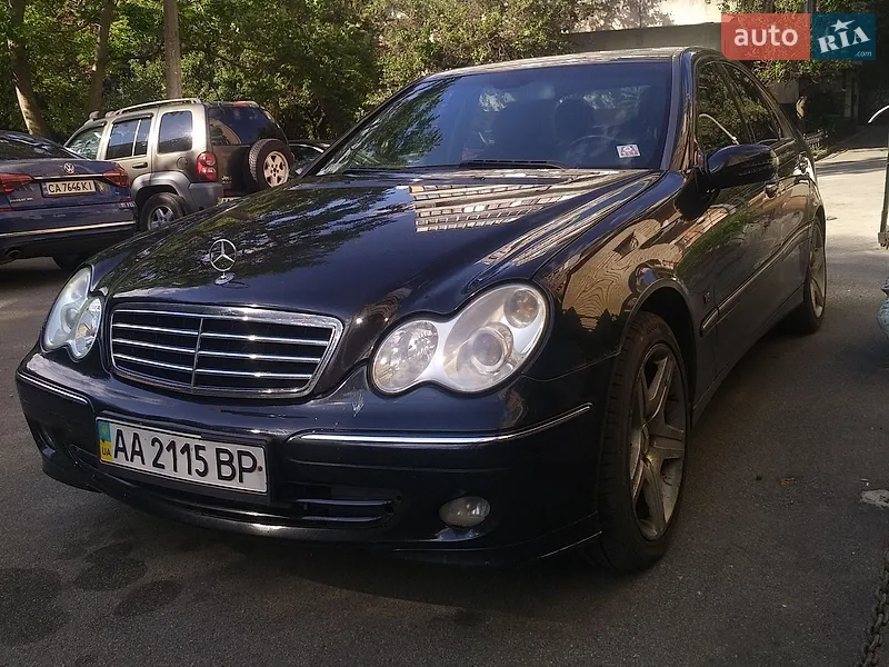 Mercedes-Benz C-Class
