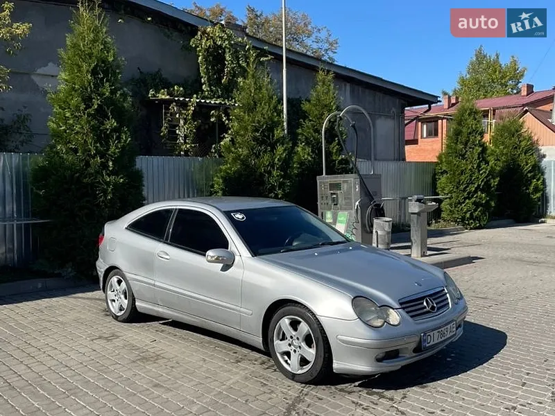 Mercedes-Benz C-Class 2001