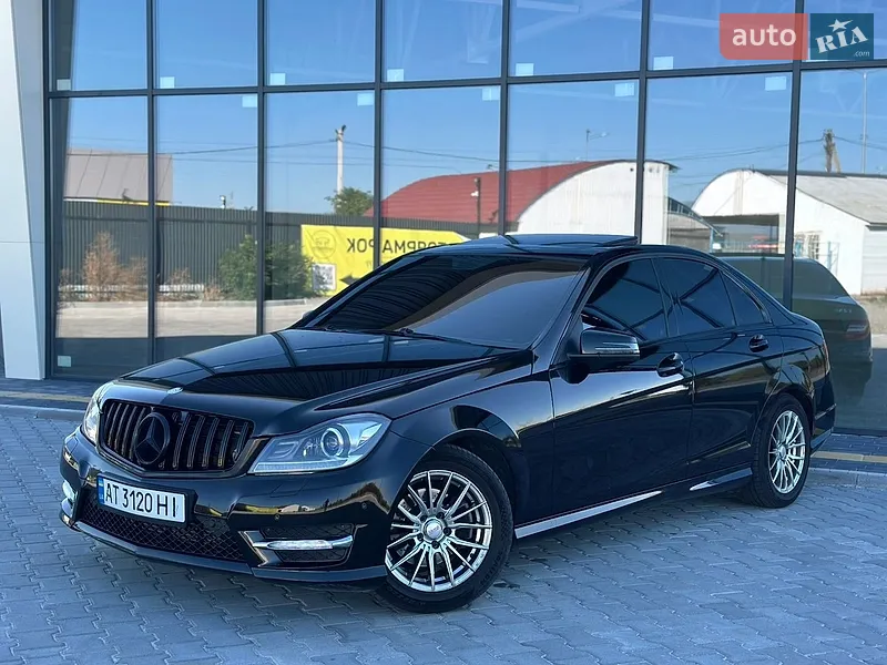 Mercedes-Benz C-Class 2012