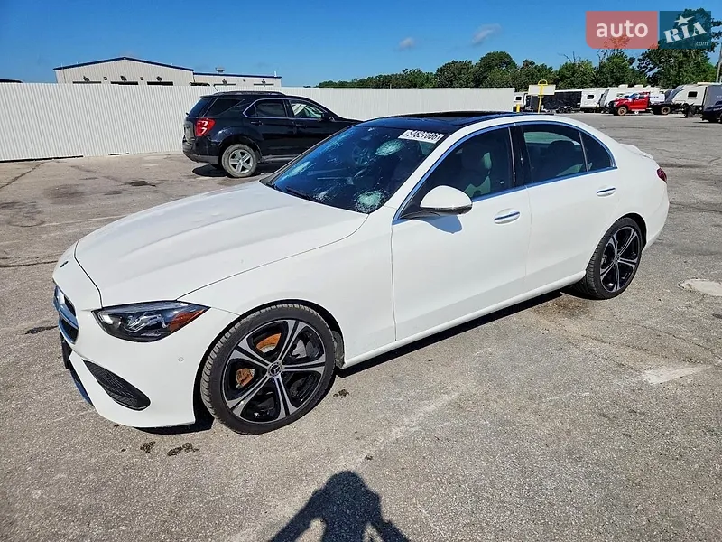 Mercedes-Benz C-Class 2022