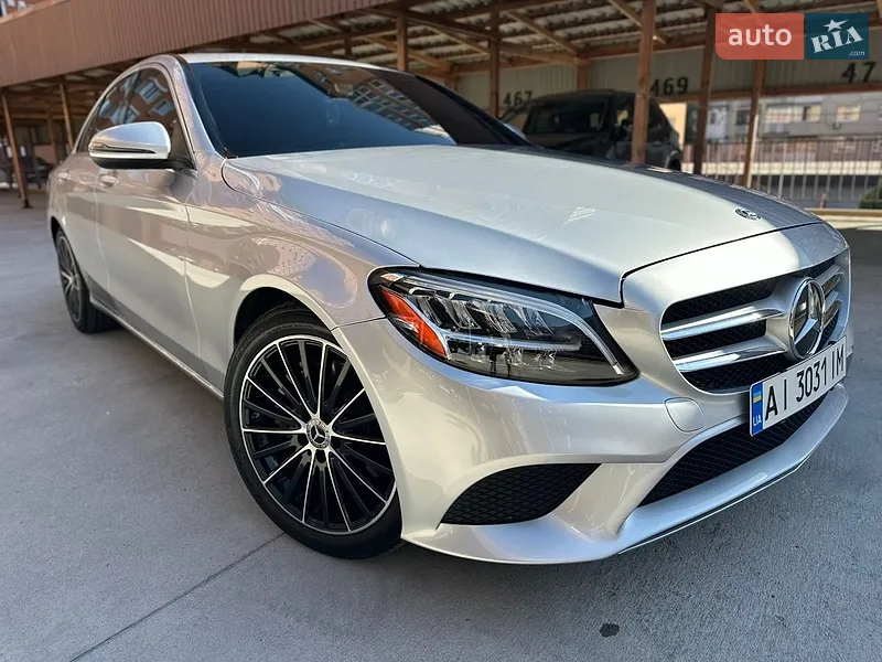 Mercedes-Benz C-Class 2021