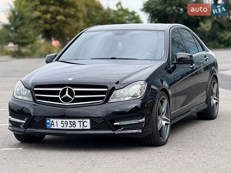 Mercedes-Benz C-Class