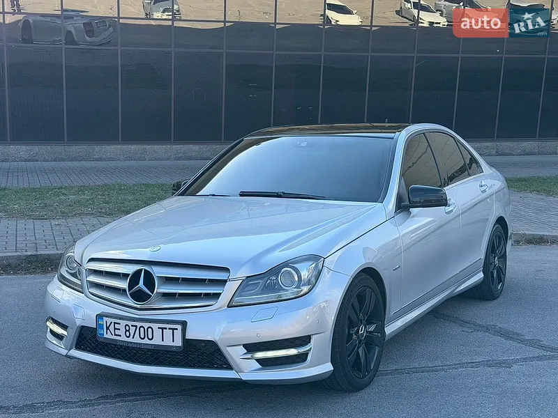 Mercedes-Benz C-Class