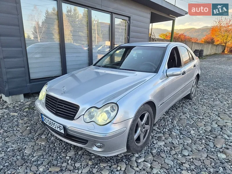 Mercedes-Benz C-Class