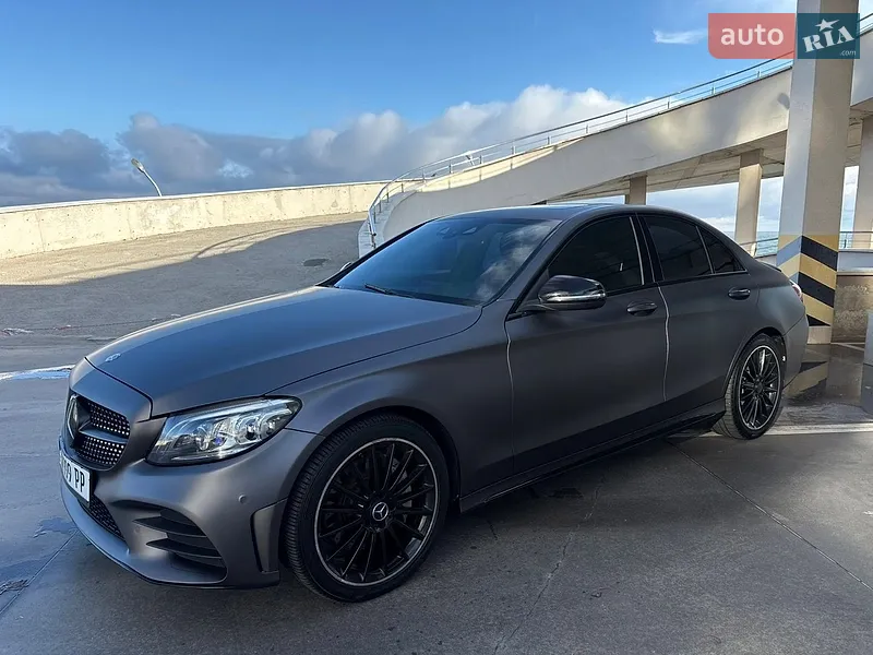 Mercedes-Benz C-Class