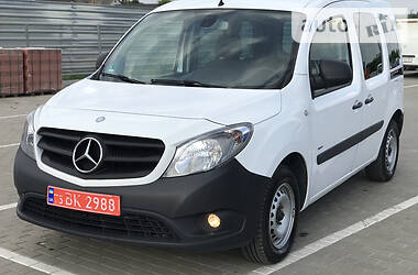 Вантажопасажирський фургон Mercedes-Benz Citan 2015 в 