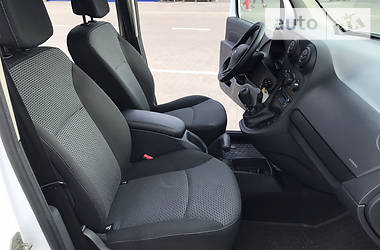 Вантажопасажирський фургон Mercedes-Benz Citan 2015 в 