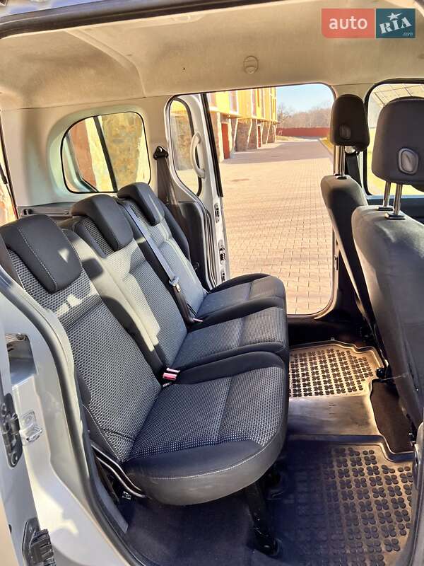 Минивэн Mercedes-Benz Citan 2012 в Черновцах