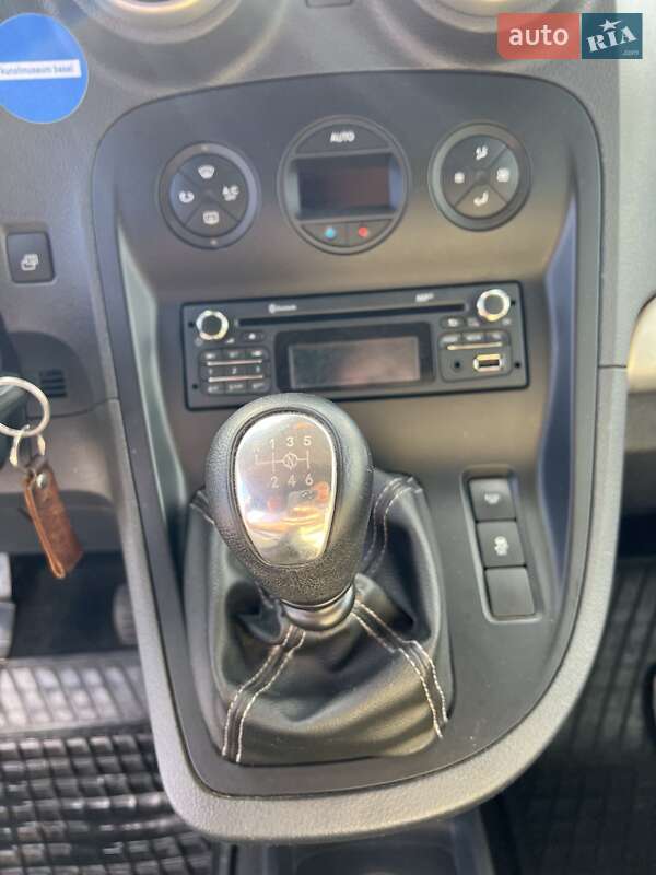 Минивэн Mercedes-Benz Citan 2015 в Львове