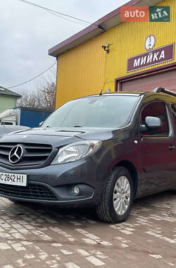 Mercedes-Benz Citan 2012