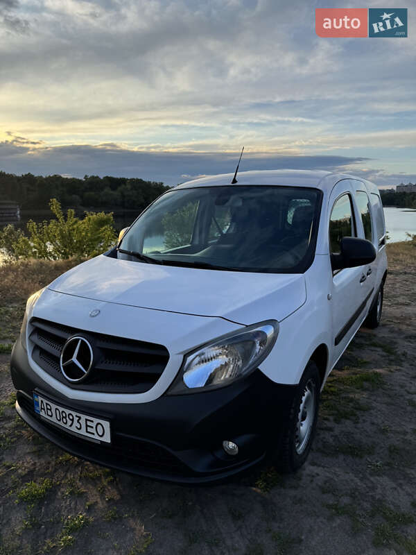 Мінівен Mercedes-Benz Citan 2015 в Києві фото 27 Мінівен Mercedes-Benz Citan 2015 в Києві