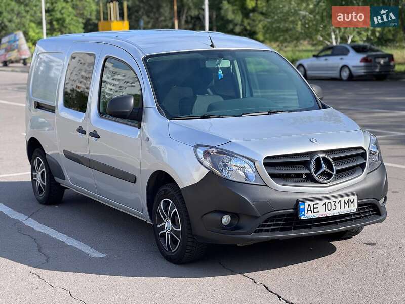 Мінівен Mercedes-Benz Citan 2013 в 