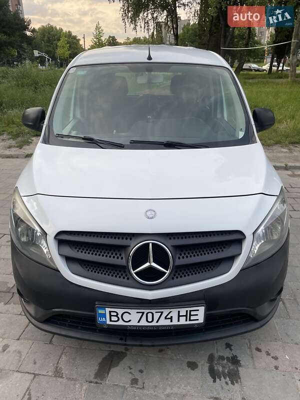 Mercedes-Benz Citan 2012