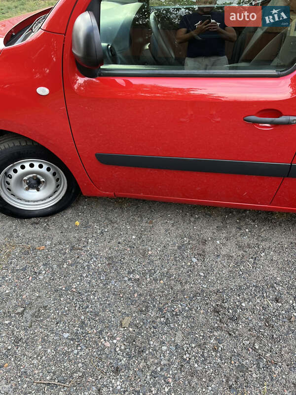 Грузовой фургон Mercedes-Benz Citan 2013 в Хороле