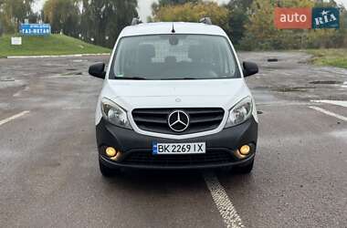 Минивэн Mercedes-Benz Citan 2016 в 