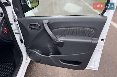 Минивэн Mercedes-Benz Citan 2016 в 