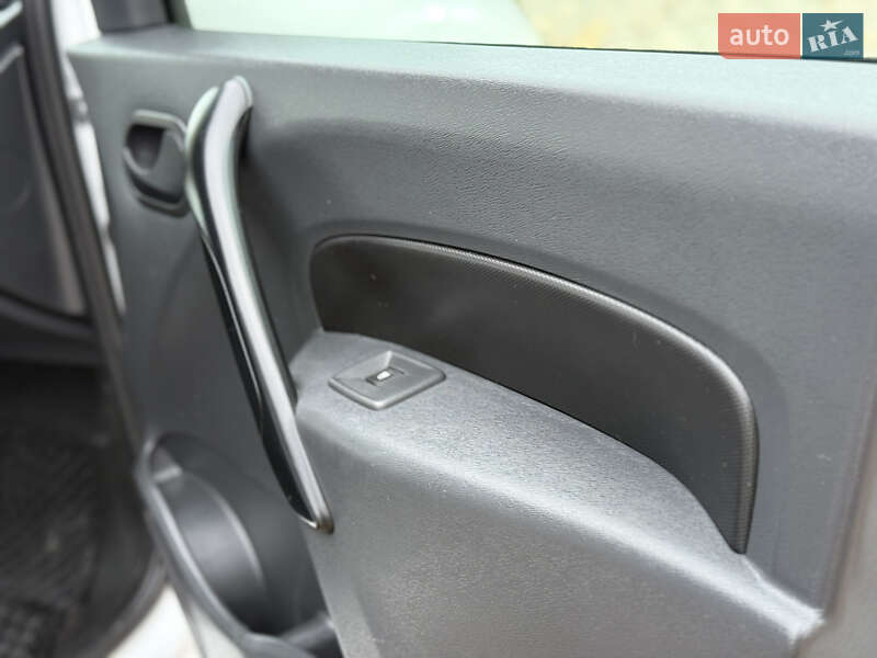 Грузовой фургон Mercedes-Benz Citan 2019 в Ковеле фото 40 Грузовой фургон Mercedes-Benz Citan 2019 в Ковеле