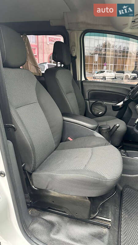 Грузопассажирский фургон Mercedes-Benz Citan 2017 в Одессе фото 13 Грузопассажирский фургон Mercedes-Benz Citan 2017 в Одессе