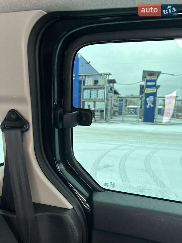 Минивэн Mercedes-Benz Citan 2014 в Дубно