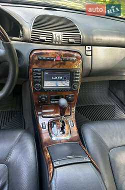 Купе Mercedes-Benz CL-Class 2003 в 