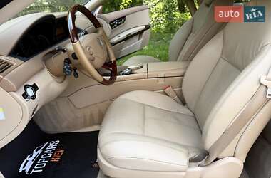 Купе Mercedes-Benz CL-Class 2008 в 