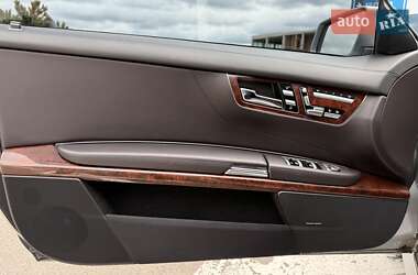 Купе Mercedes-Benz CL-Class 2011 в 