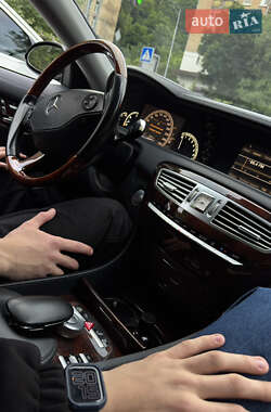 Купе Mercedes-Benz CL-Class 2008 в 