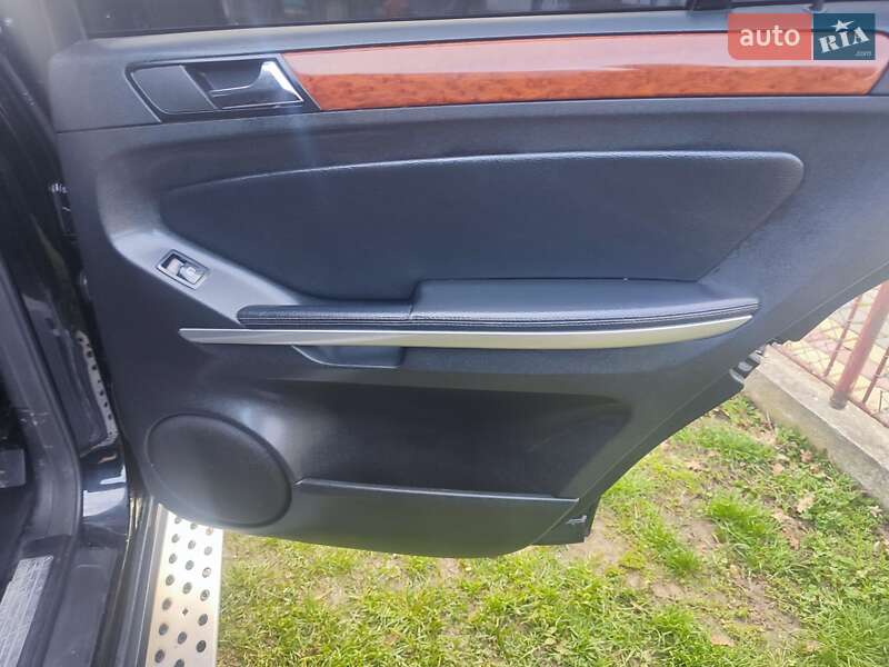 Купе Mercedes-Benz CL-Class 2008 в Коломые фото 20 Купе Mercedes-Benz CL-Class 2008 в Коломые