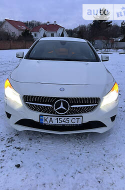 Седан Mercedes-Benz CLA 250 2015 в Хмельницком