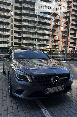 Седан Mercedes-Benz CLA 250 2014 в Львові